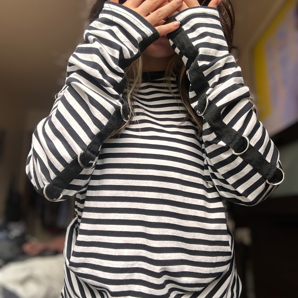 black and white current mood striped shirt punk long sleeve with metal clasps